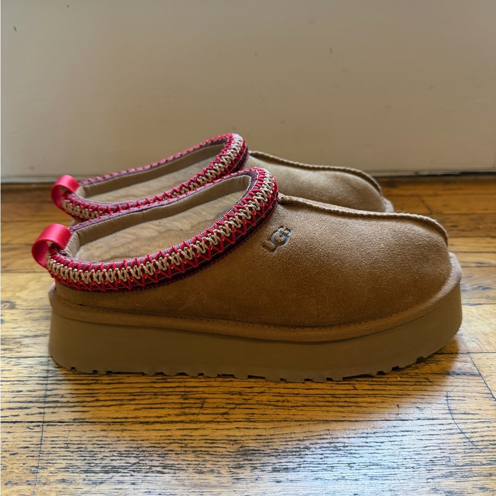 EUC | UGG Tazz II in chestnut